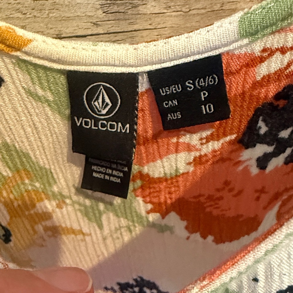 Nordstrom Volcom Multicolor Floral Camisole Top - Picture 2 of 3